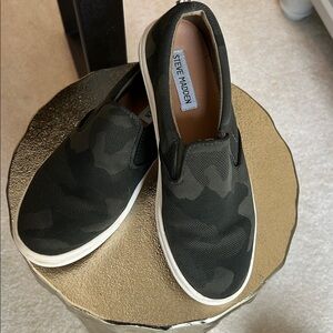 Steve Madden Camouflage Shoes